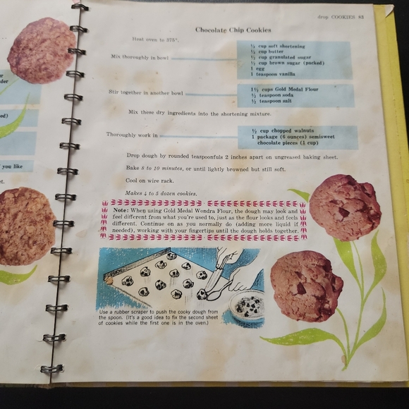 Vintage Betty Crocker Boys and Girls Spiral Cookbook 1965 - Picture 8 of 12